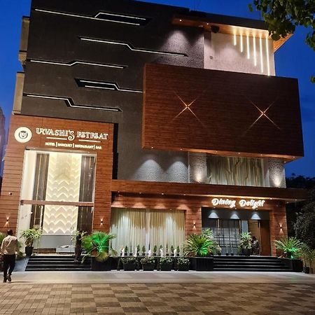 Hotel Urvashi Retreat By Bookingcare Katni Exteriör bild